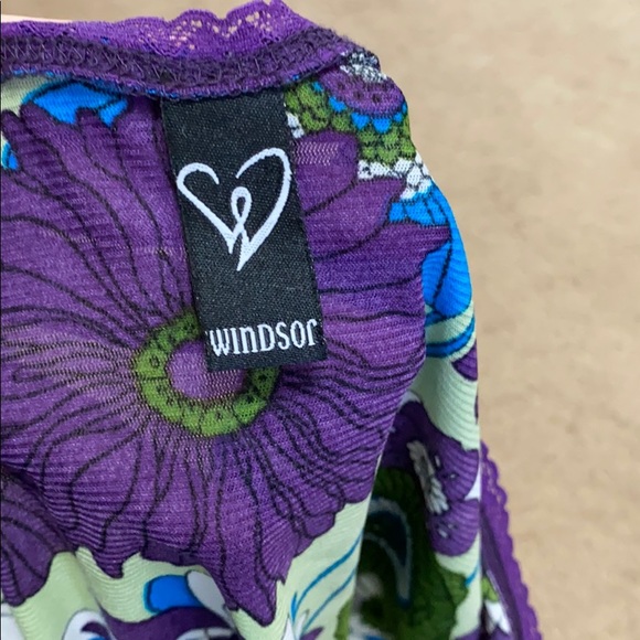 Windsor Retro Tunic - Picture 11 of 12